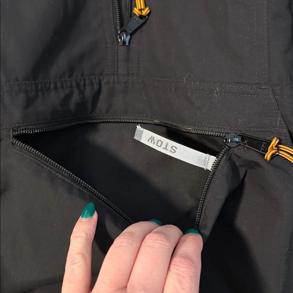 L.L. Bean Women’s Insulated Anorak Jacket - Picture 4 of 5